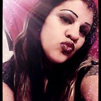 Elizabeth Manzo Photo 20