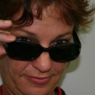Helen Travers Photo 15