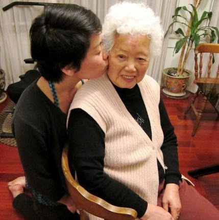 Jennifer Wong Photo 35