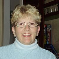 Ann Russell Photo 24