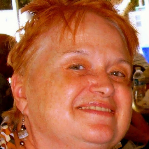 Sally Benson Photo 31