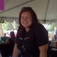 Kim Ennis Photo 35