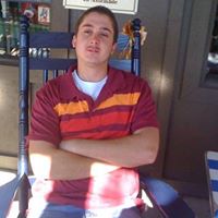 Jesse Major Photo 14
