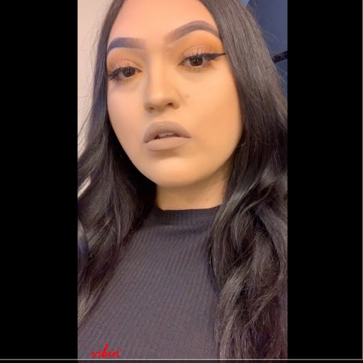 Janelle Ramirez Photo 17