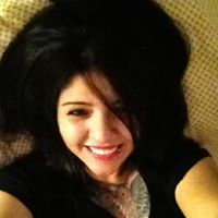 Leslie Vargas Photo 32