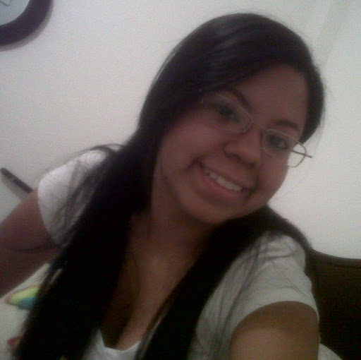 Laura Soto Photo 45