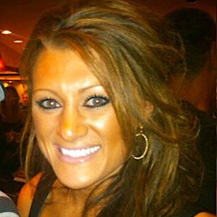 Nicole Bradley Photo 40