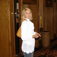 Nicolette Martin Photo 37