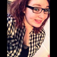 Emily Baker Photo 12