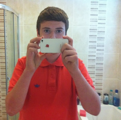 Charlie Morgan Photo 39