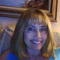 Valerie Cummings Photo 37