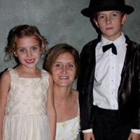 Deanna Welch Photo 31