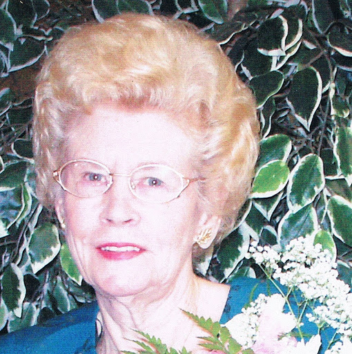 Doris Martin Photo 6