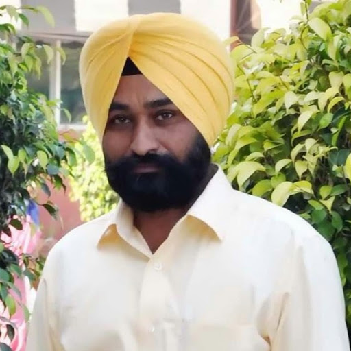 Harjinder Grewal Photo 8