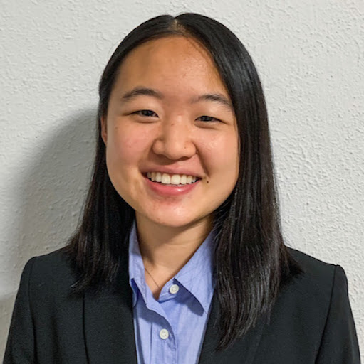 Alicia Yang Photo 14