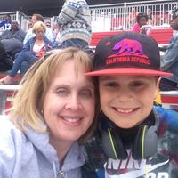 Stacey Griffith Photo 21