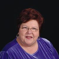 Ellen Reed Photo 42