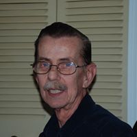 Robert Hubbard Photo 37