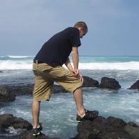 Aaron Behnke Photo 14