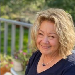Judy Thompson Photo 30