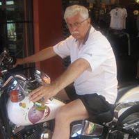 Jim Coombes Photo 16