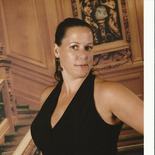 Cynthia Miller Photo 26
