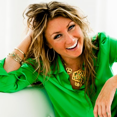 Stephanie Bradshaw Photo 25