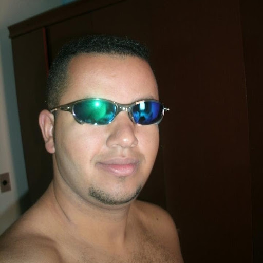 Tony Felipe Photo 11