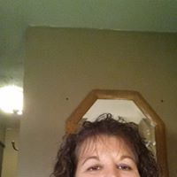 Kelly Cross Photo 29