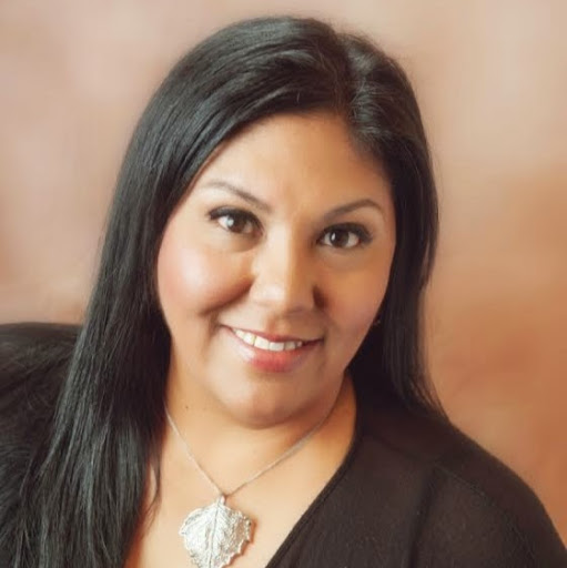 Bobbie Rodriguez Photo 27