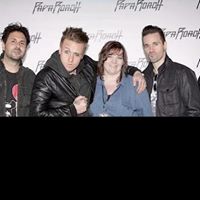 Lisa Blake Photo 49