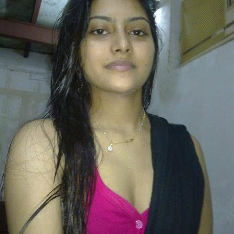 Neeta Shukla Photo 17