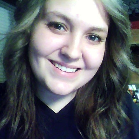 Erin Brenton Photo 14