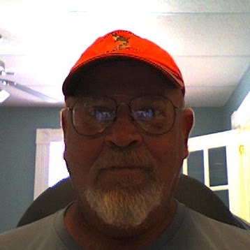 John Earl Photo 45