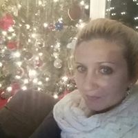 Nicole Edmonds Photo 11