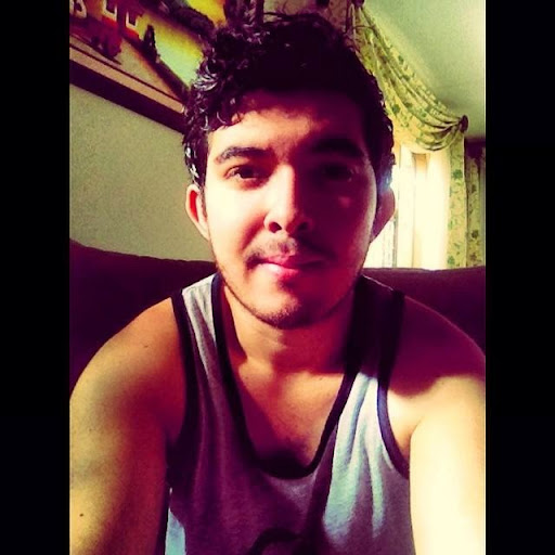 Luis Amador Photo 37
