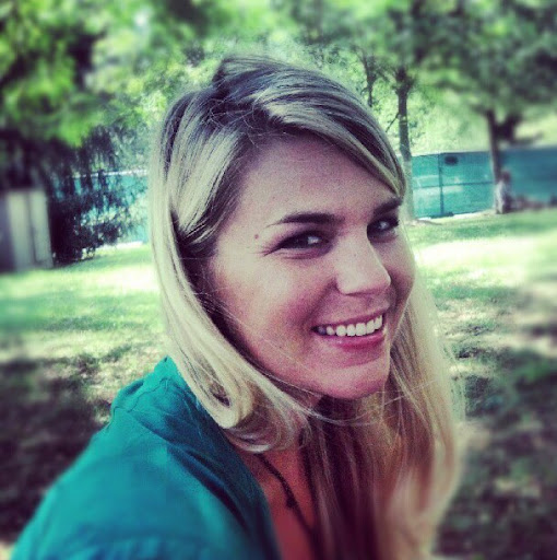 Lauren Smith Photo 41