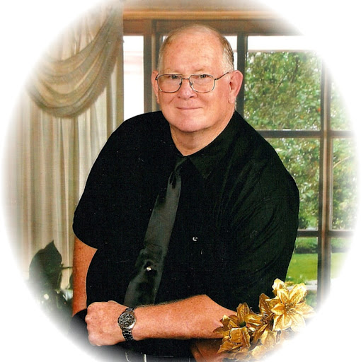 Harry Davidson Photo 21