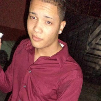 Wilfred Gomez Photo 12