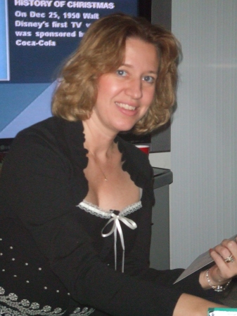 Joyce Peterson Photo 11