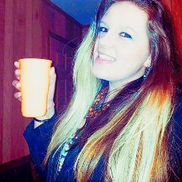 Katrina Thompson Photo 20