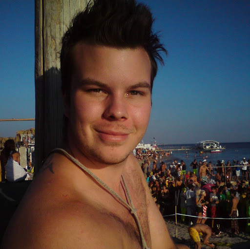 Richard Holmboe Photo 6