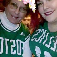 Vicki Tompkins Photo 18