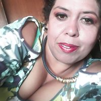 Kenia Bautista Photo 10