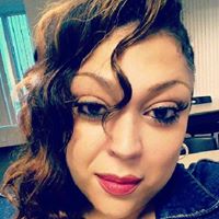 Julie Rodriguez Photo 13