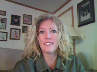 Paula Taylor Photo 26