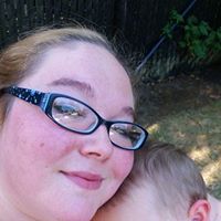 Abigail Phillips Photo 31