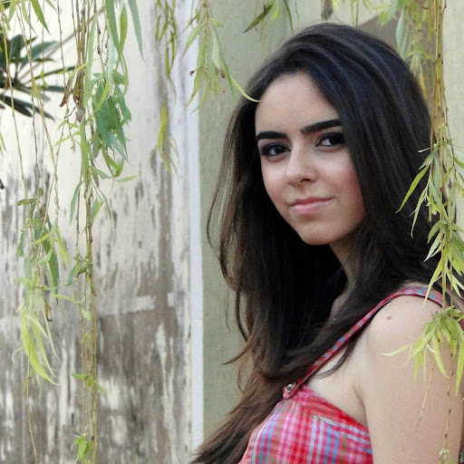 Mariana Ruiz Photo 28