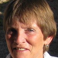 Julie Cooper Photo 23