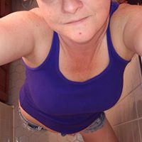 Amy Burgess Photo 12